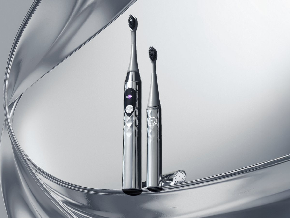 Color: Platinum Silver