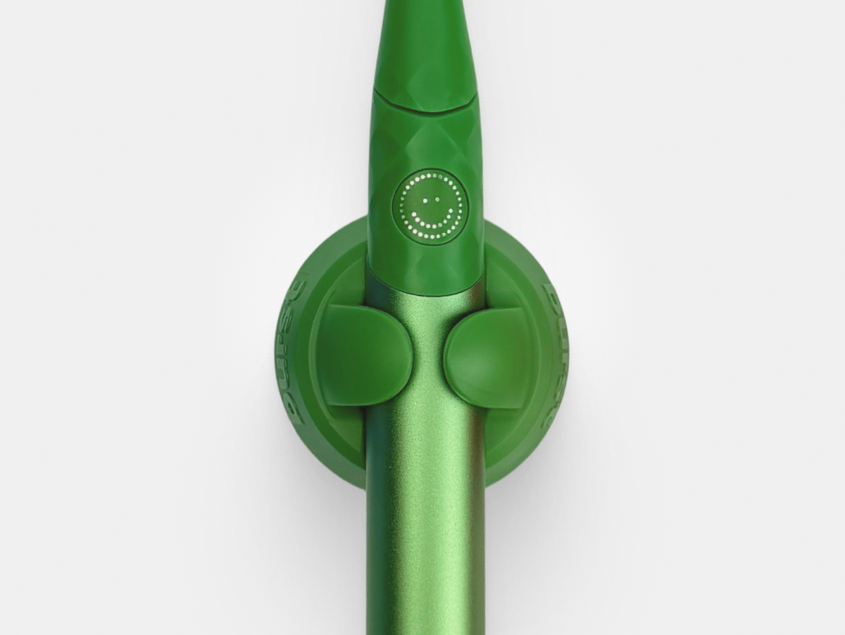 Color: Lime Light; 
