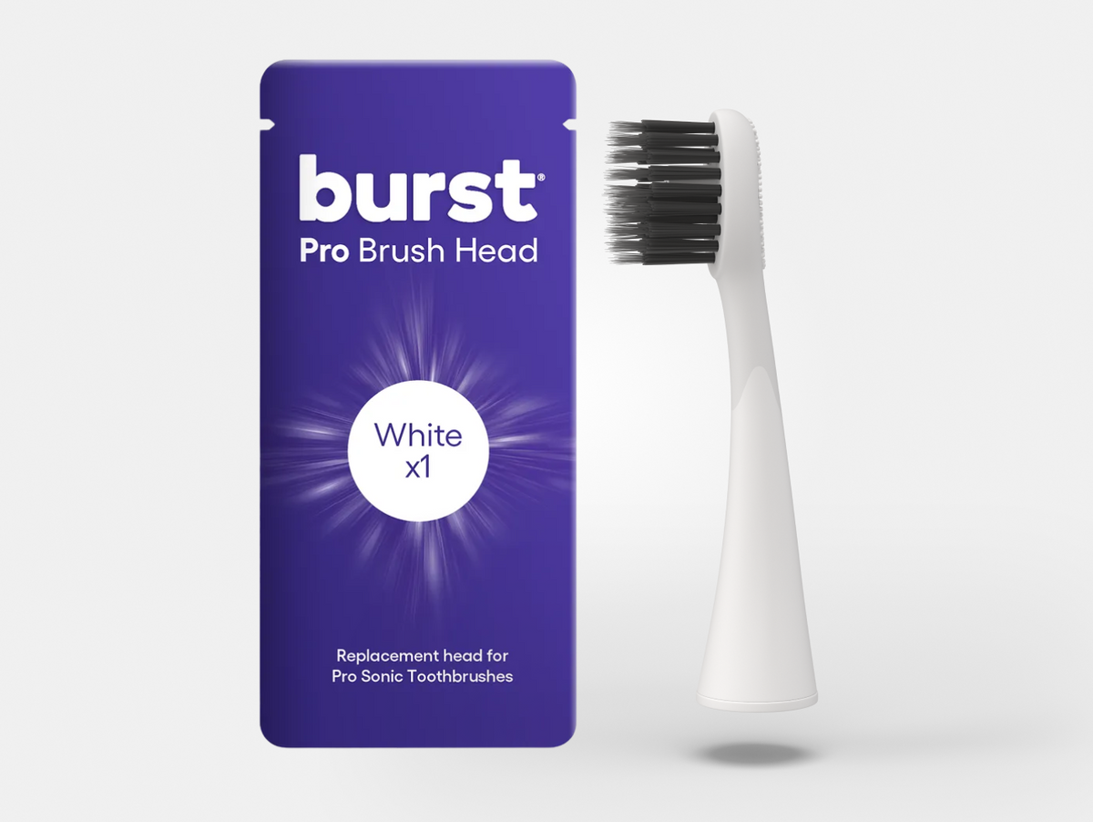 Color: White; replacement toothbrush heads;hero:sub