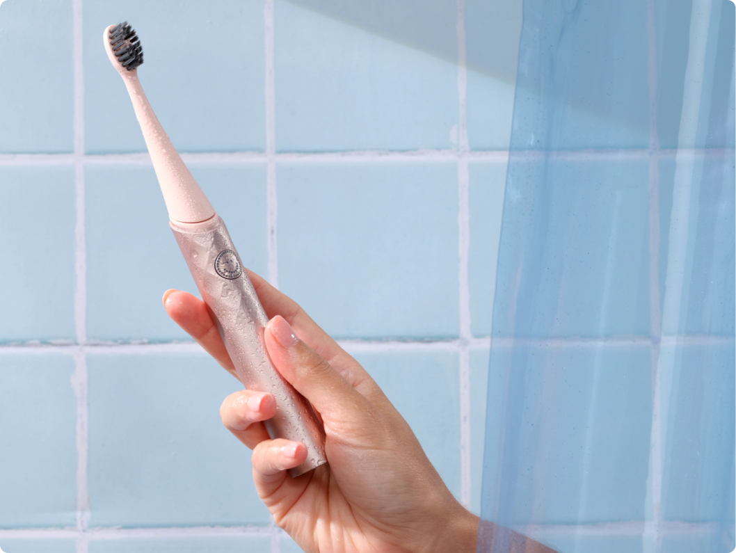 Color: Rose Gold; Travel Toothbrush