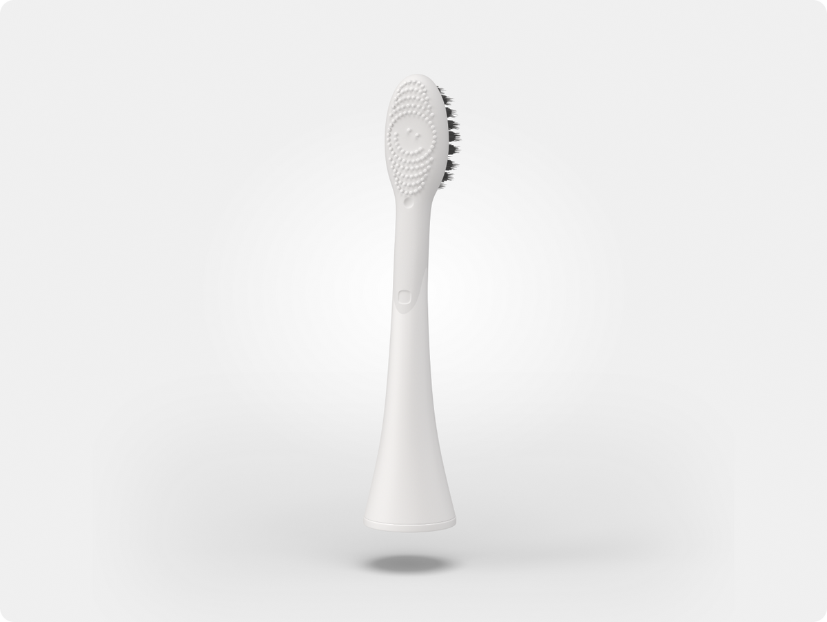 Color: White; Replacement toothbrush heads