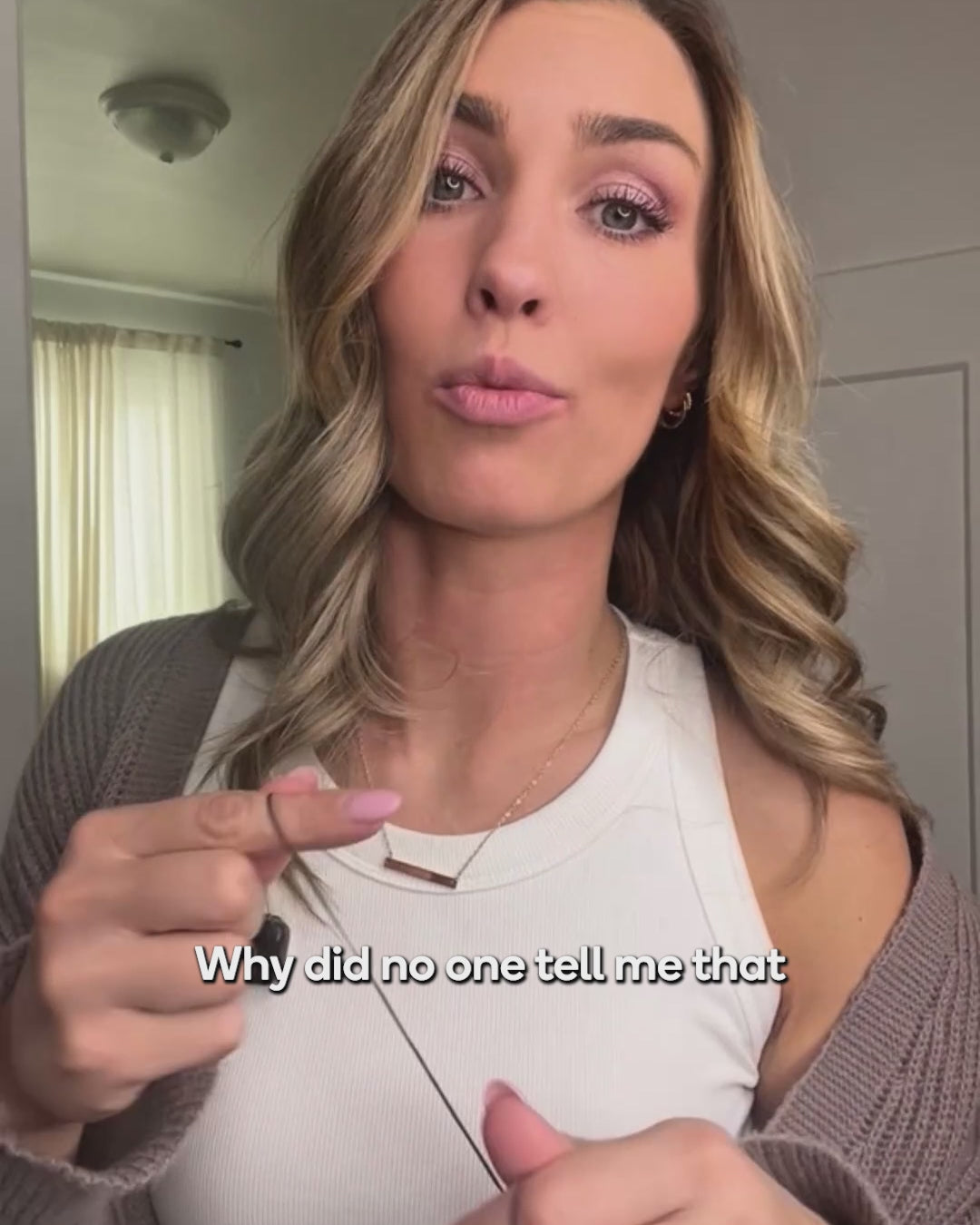 Load video: Big Floss Dispenser